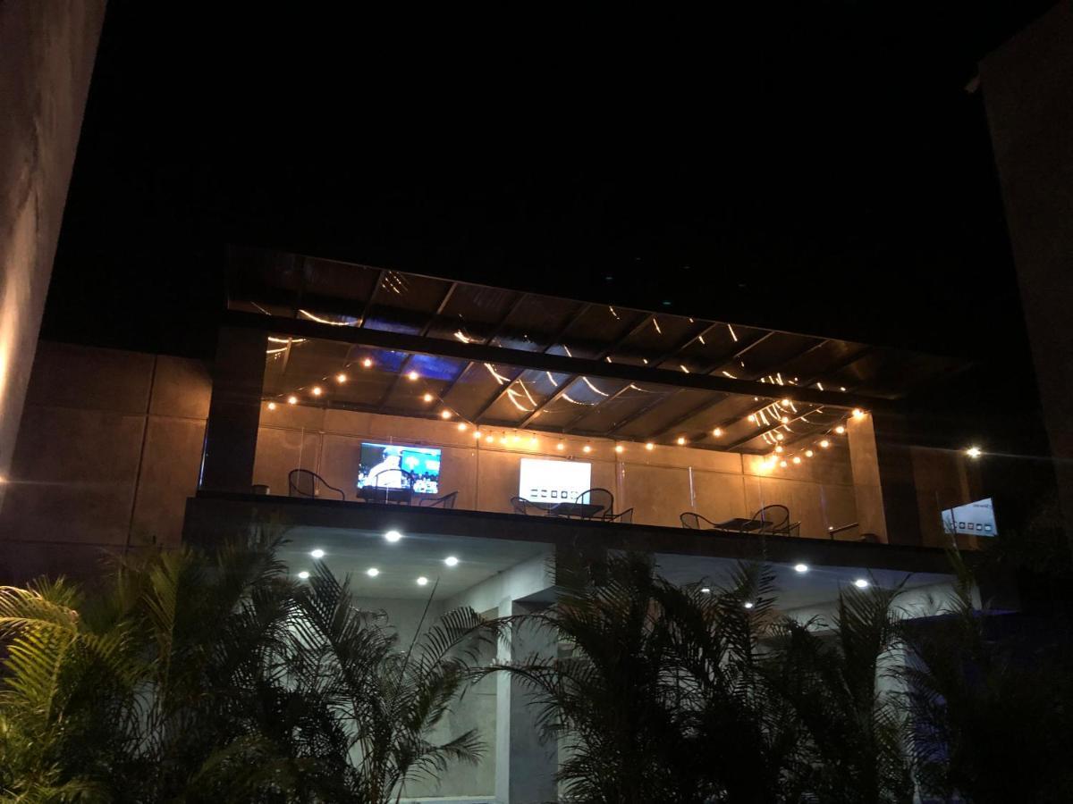 Hotel Suites La Negra Boutique Merida Ngoại thất bức ảnh